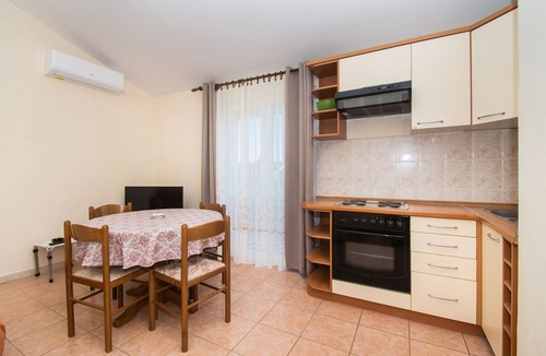 Vodice Apartment | Apartments Fila (28801-A2) - Vodice