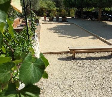 Saint-Martin-d'Ardeche Apartment | Apartments La Vieille Source