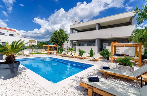 Kastel Luksic Apartment | Apartments Gabriela, new renovated apartment