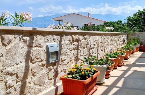 Povlja Apartment | Apartments Gracin - Superior One Bedroom Apartment with Terrace (A2)