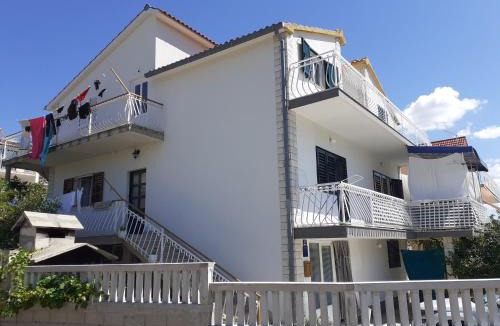 Grebastica Apartment | Apartments Hanna