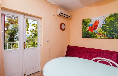 Kastel Gomilica Apartment | Apartments Helios (91521-A1) - Kastel Gomilica