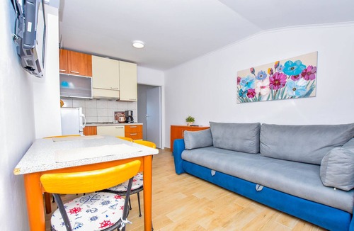 Susica Apartment | Apartments Mijo (26021-A2) - Murter - island Murter