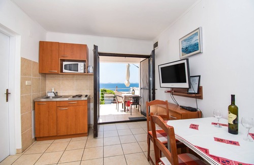 Susica Apartment | Apartments Danica (55621-A2) - Murter - island Murter