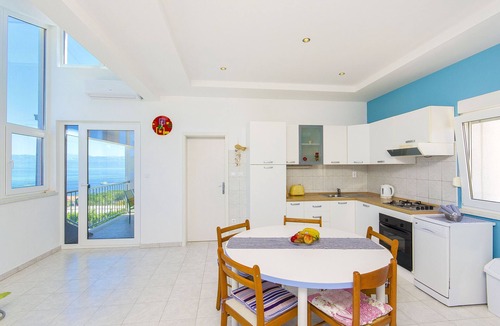 Necujam Apartment | Apartments Kažimir (45981-A5) - Necujam - island Solta