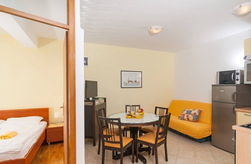Postira Apartment | Apartments Lovorka (41871-A1) - Postira - island Brac