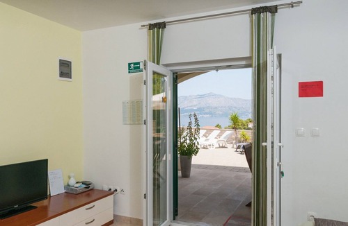 Postira Apartment | Apartments Lovorka (41871-A2) - Postira - island Brac