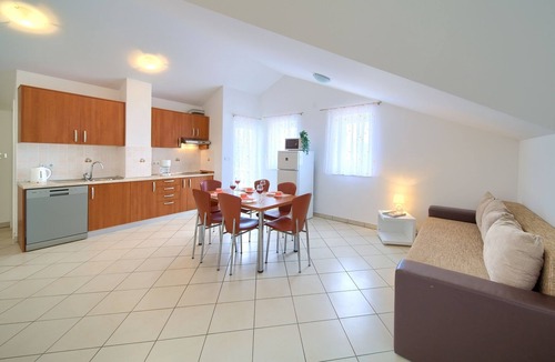 Sveti Vid-Miholjice Apartment | apartments Juros Sveti Vid 2 with pool