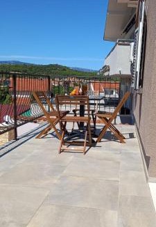 Stari Grad Apartment | Apartments Hvaranin