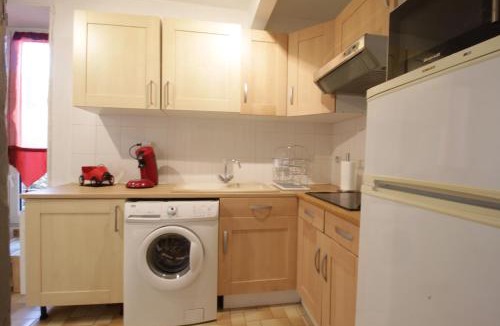 Arpajon Apartment | Apartments in Arpajon, France