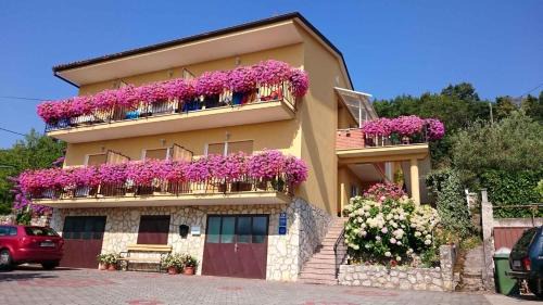 Donji Kraj Apartment | Apartments in Moscenicka Draga 34158