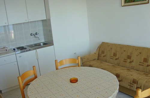 Vinisce Apartment | Apartments Ivan, (11871), Vinišće, hr