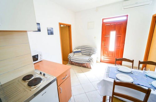 Biograd na Moru Apartment | Apartments Ivan, (14195), Biograd, hr