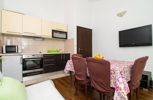 Srima Apartment | Apartments Ivan (26471-A2) - Srima (Vodice)
