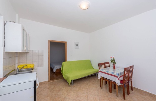 Vrsi Apartment | Apartments Ivan (35321-A1) - Vrsi (Zadar)