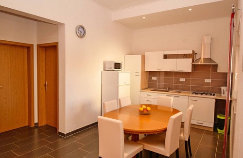Vir Apartment | Apartments Ivka, (14511), Vir, hr