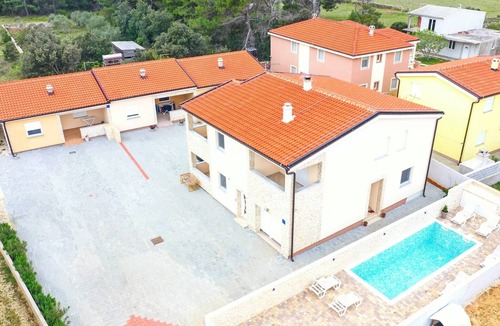 Vir Apartment | Apartments Ivka, (14511), Vir, hr