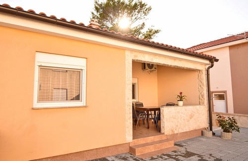 Vir Apartment | Apartments Ivka, (14511), Vir, hr
