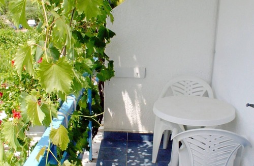 Sucuraj Apartment | Apartments Jadranka, (15680), Sucuraj, hr