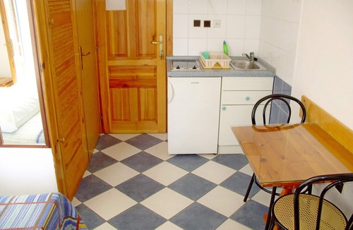Sucuraj Apartment | Apartments Jadranka, (15681), Sucuraj, hr