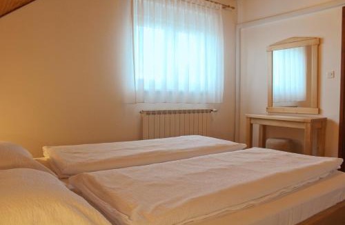 Grabovac Apartment | Apartments Jančić