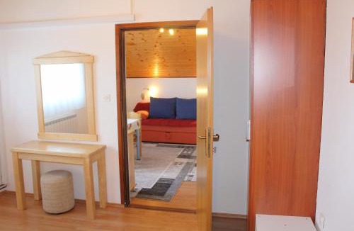 Grabovac Apartment | Apartments Jančić