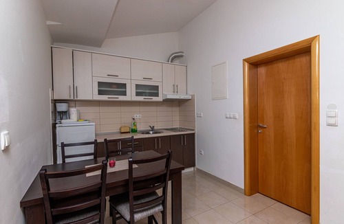 Mastrinka Apartment | Apartments Janja (30131-A4) - Arbanija (Ciovo)