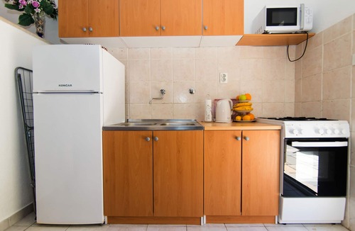 Bogomolje Apartment | Apartments Jelena (40601-A2) - Bogomolje