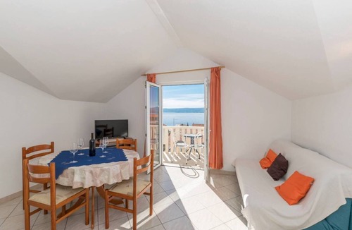 Bol Apartment | Apartments Jerka (42311-A3) - Bol - island Brac
