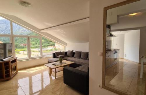 Stankovici Apartment | Apartments Josip