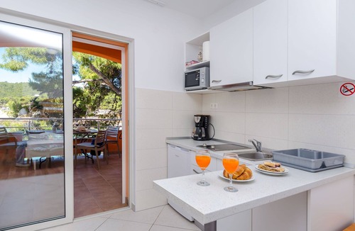 Milna Apartment | Apartments Juka (119551-A3) - Milna - island Hvar