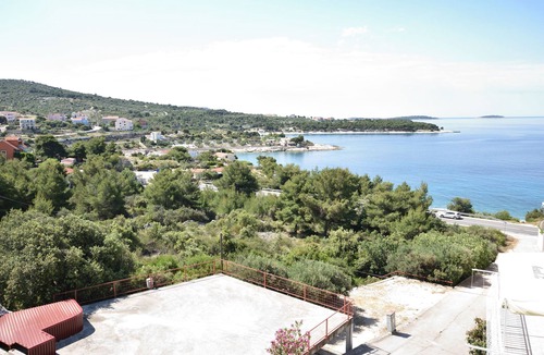 Primosten Burnji Apartment | Apartments Jurkic (78001-A7) - Dolac