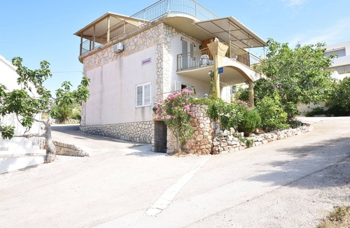 Primosten Burnji Apartment | Apartments Jurkic (78001-A7) - Dolac