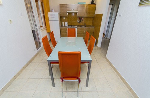Okrug Gornji Apartment | Apartments Karlo (40351-A1) - Okrug Gornji (Ciovo)