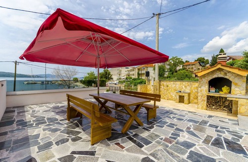 Okrug Gornji Apartment | Apartments Karlo (40351-A1) - Okrug Gornji (Ciovo)