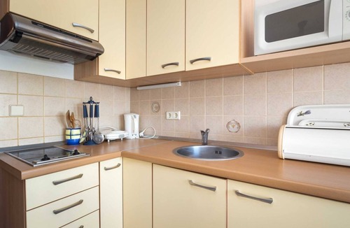 Tijesno Apartment | Apartments Kaina Tisno - sea view (blue)