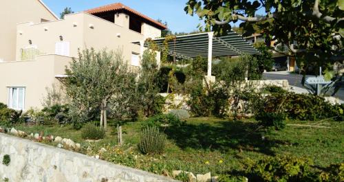 Brasina Apartment | Apartments Karoma
