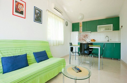 Stomorska Apartment | Apartments Kazimir, (10552), Stomorska, hr
