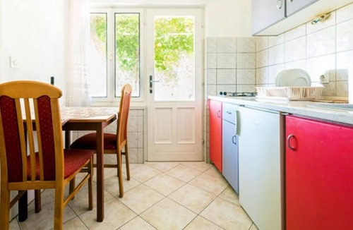 Zavrelje Apartment | Apartments Klis -Studio Apartment with Terrace - 2 (D)