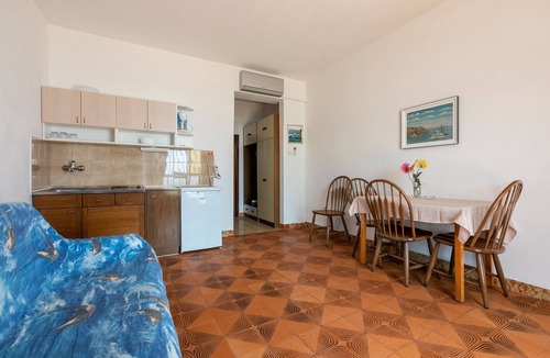 Dramalj Apartment | Apartments Laura (66681-A2) - Dramalj (Crikvenica)