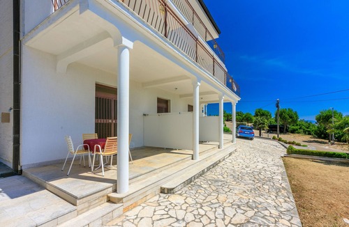 Dramalj Apartment | Apartments Laura (66681-A2) - Dramalj (Crikvenica)