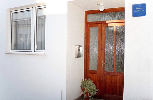 Selce Apartment | Apartments Lidija, (14724), Selce, hr