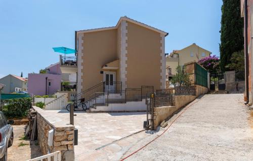 Cove Osibova (Milna) House | Apartments Listes