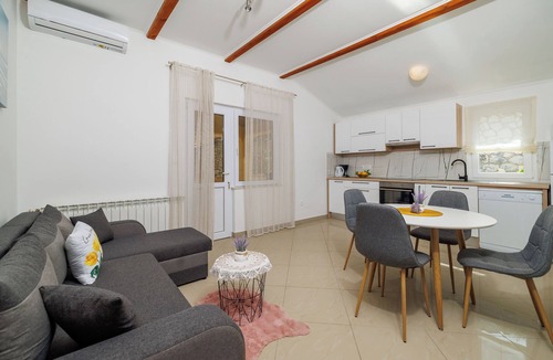 Kampor Apartment | Apartments Ljubica (68671-A3) - Kampor - island Rab