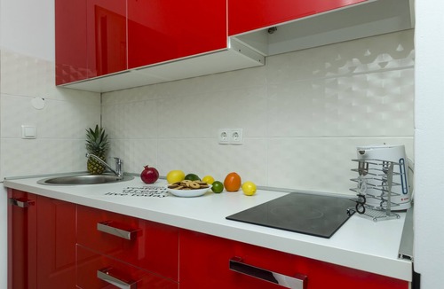 Ruskamen Apartment | Apartments Lorenzo (26581-A2) - Lokva Rogoznica