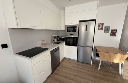 Vic Apartment | Apartments Lovely Rooms Vic