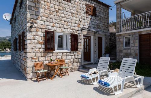Krucica Apartment | Apartments Lovorna
