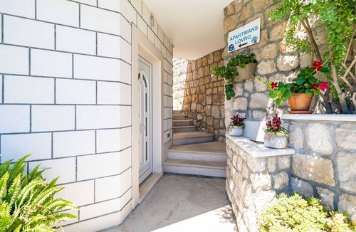 Lozica Apartment | Apartments Lovro - One Bedroom Apartment with Terrace and Sea View (2)