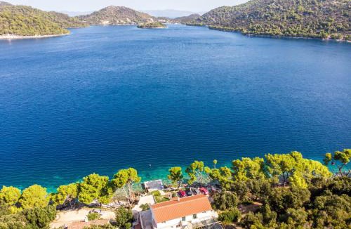 Ubli Apartment | Apartments Luka