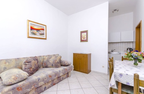 Okrug Gornji Apartment | Apartments Mate (47001-A4) - Okrug Gornji (Ciovo)